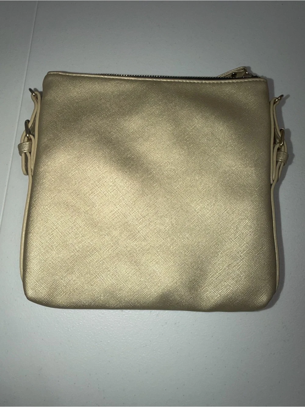 Scout crossbody bag